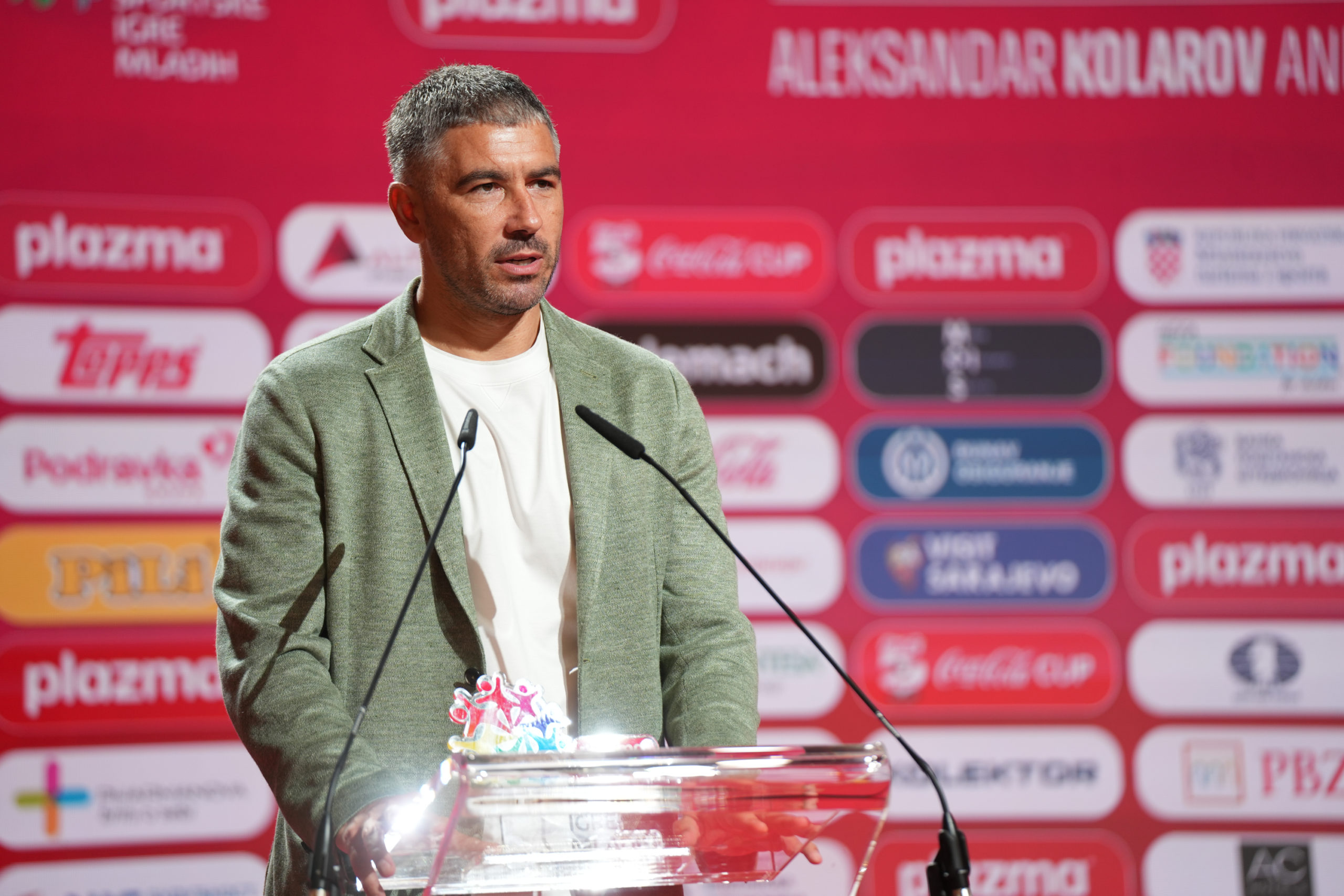 Александар Коларов